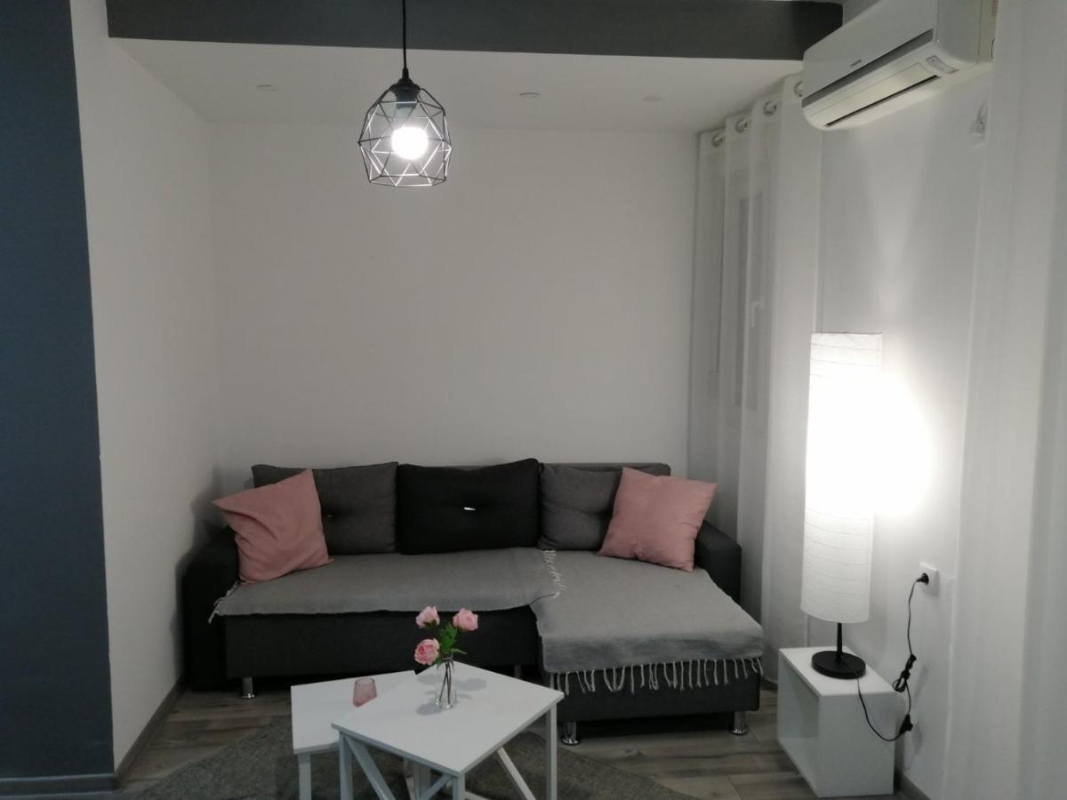 Apartman Petres سومبور المظهر الخارجي الصورة
