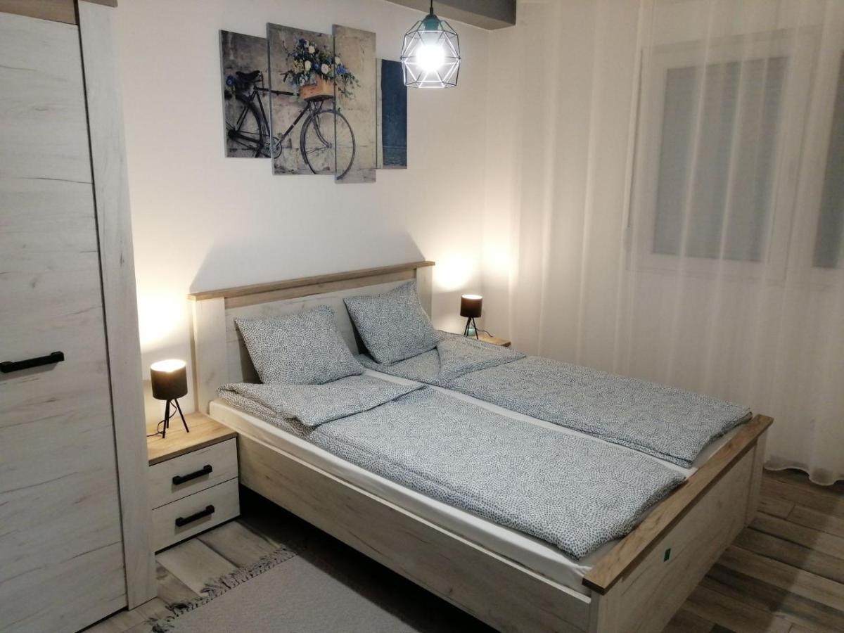 Apartman Petres سومبور المظهر الخارجي الصورة