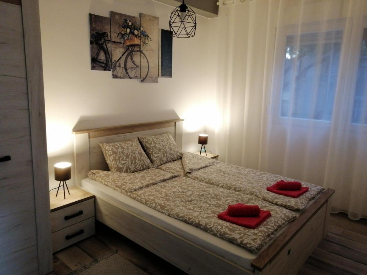 Apartman Petres سومبور المظهر الخارجي الصورة
